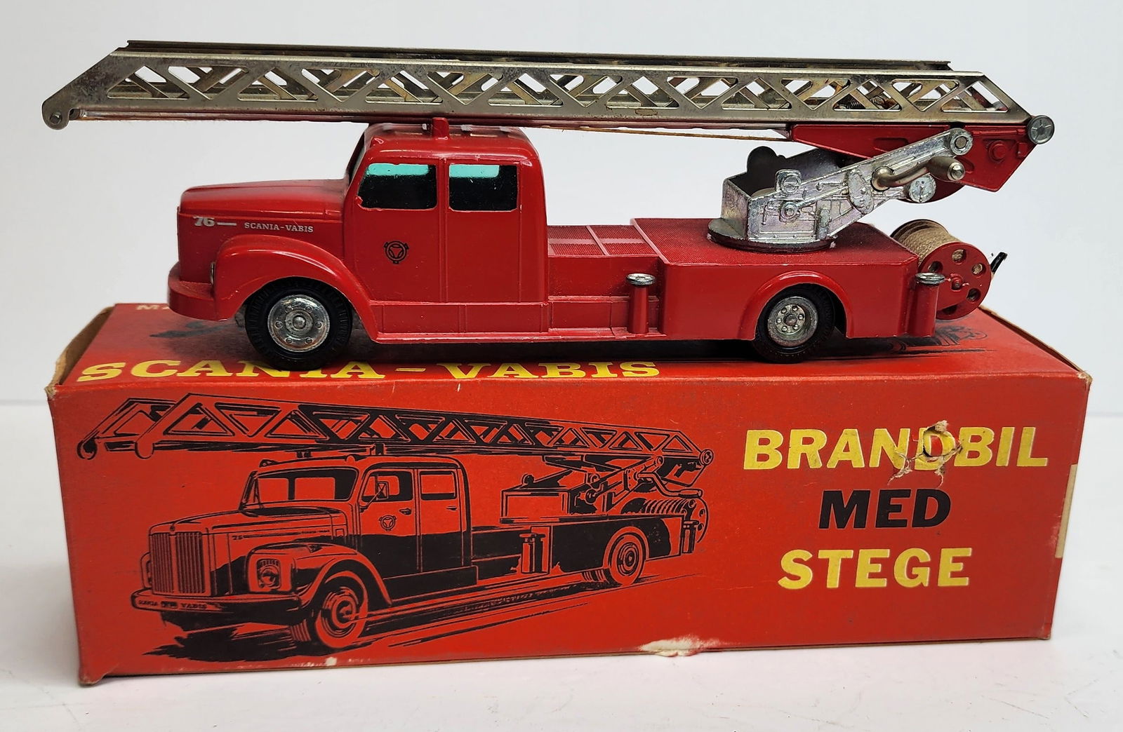 Tekno Scania-Vabis Fire Engine in Box (1 of 4)
