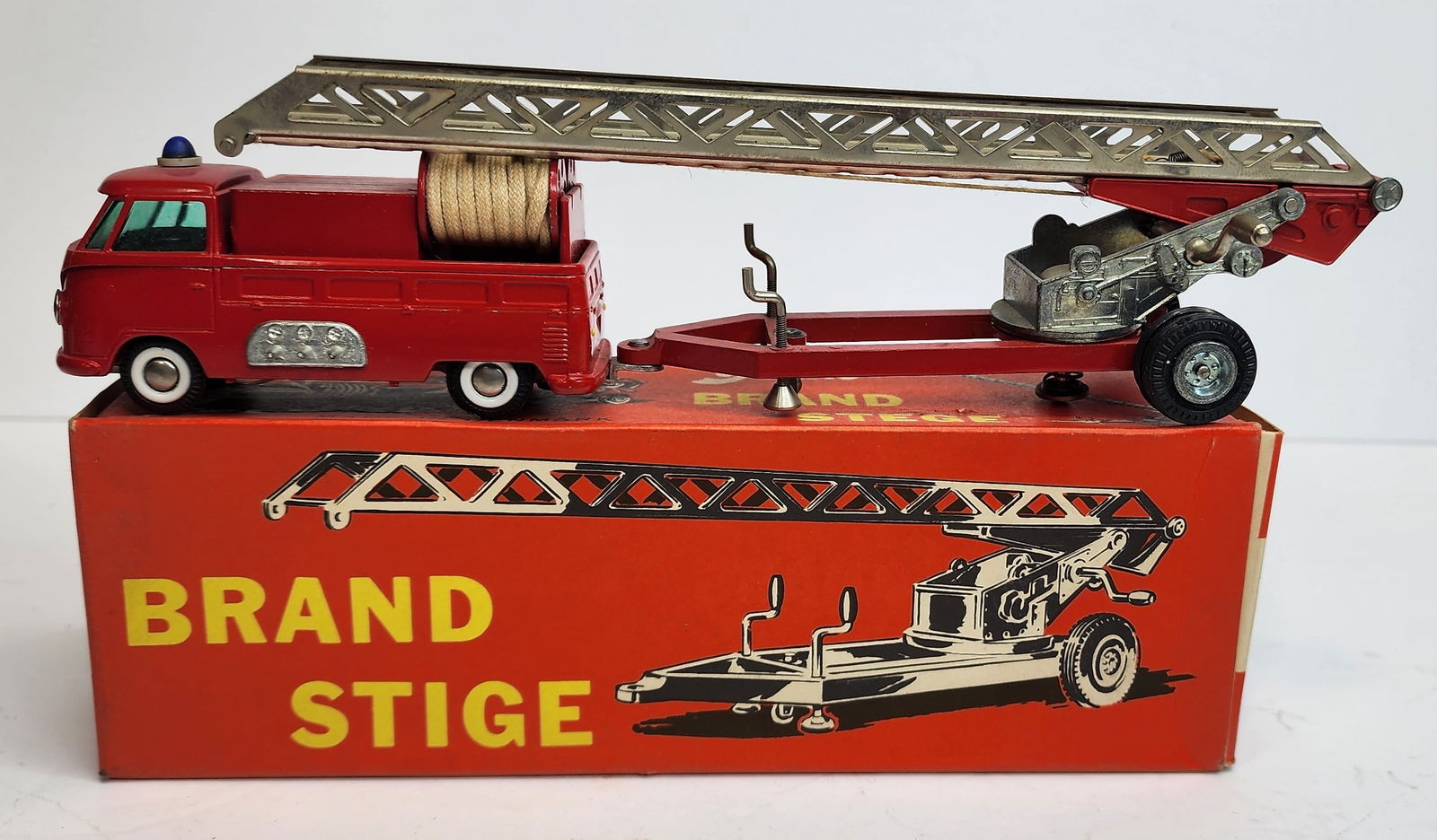 Tekno Brandstige VW Fire Ladder Truck (1 of 3)
