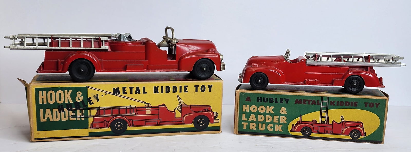 Lot of 2 Hubley Lancaster PA Fire Engine Toys in Box (1 of 3)