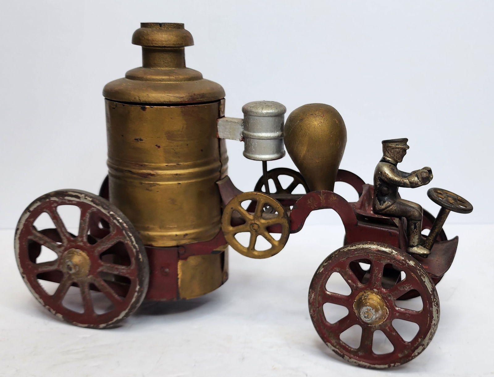 Early Steam Fire Engine toy (1 of 3)