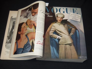 1942 AUGUST-DECEMBER VOGUE MAGAZINE BOUND VOLUME - NICE COVERS
