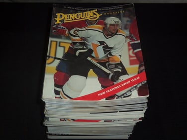 1992-1996 PITTSBURGH PENGUINS NHL HOCKEY MAGAZINES LOT OF 45