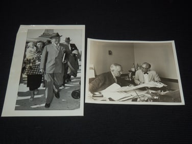 1950'S HARRY S. TRUMAN ORIGINAL PRESS PHOTOS LOT OF 2 - 8x10