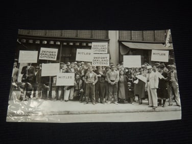1938 OAKLAND STATE RELIEF DEMONSTRATION WIRE PHOTO - 7 3/4x12