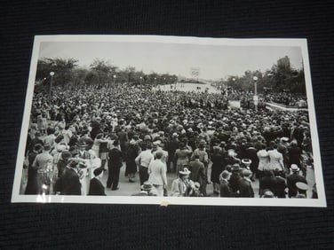 1942 I AM AN AMERICAN RALLY PRESS PHOTO - 7x11