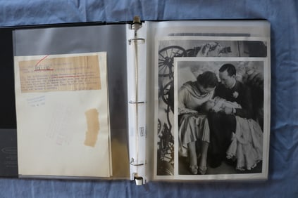 ROYALTY ORIGINAL NEWS PHOTOS ALBUM - 48 PHOTOS