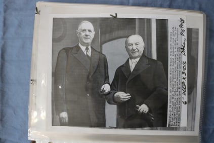 CHARLES DE GAULLE ORIGINAL NEWS PHOTOS BOOK #2 - 90 PHOTOS