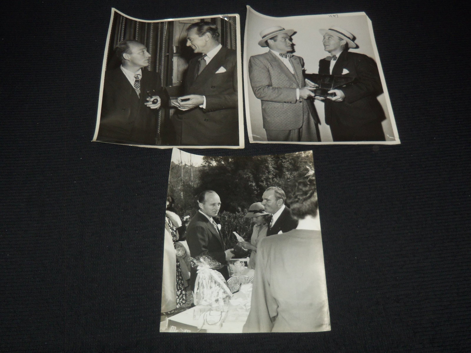 BING CROSBY ORIGINAL PHOTOS - COOPER - HOPE - O'BRIEN LOT OF 3 - 8x10: This is a lot of 3 original photos of Bing Crosby and others.