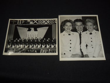 U. S. COAST GUARD TARS AND SPARS PUBLICITY PHOTOS LOT OF 2 - 8x10