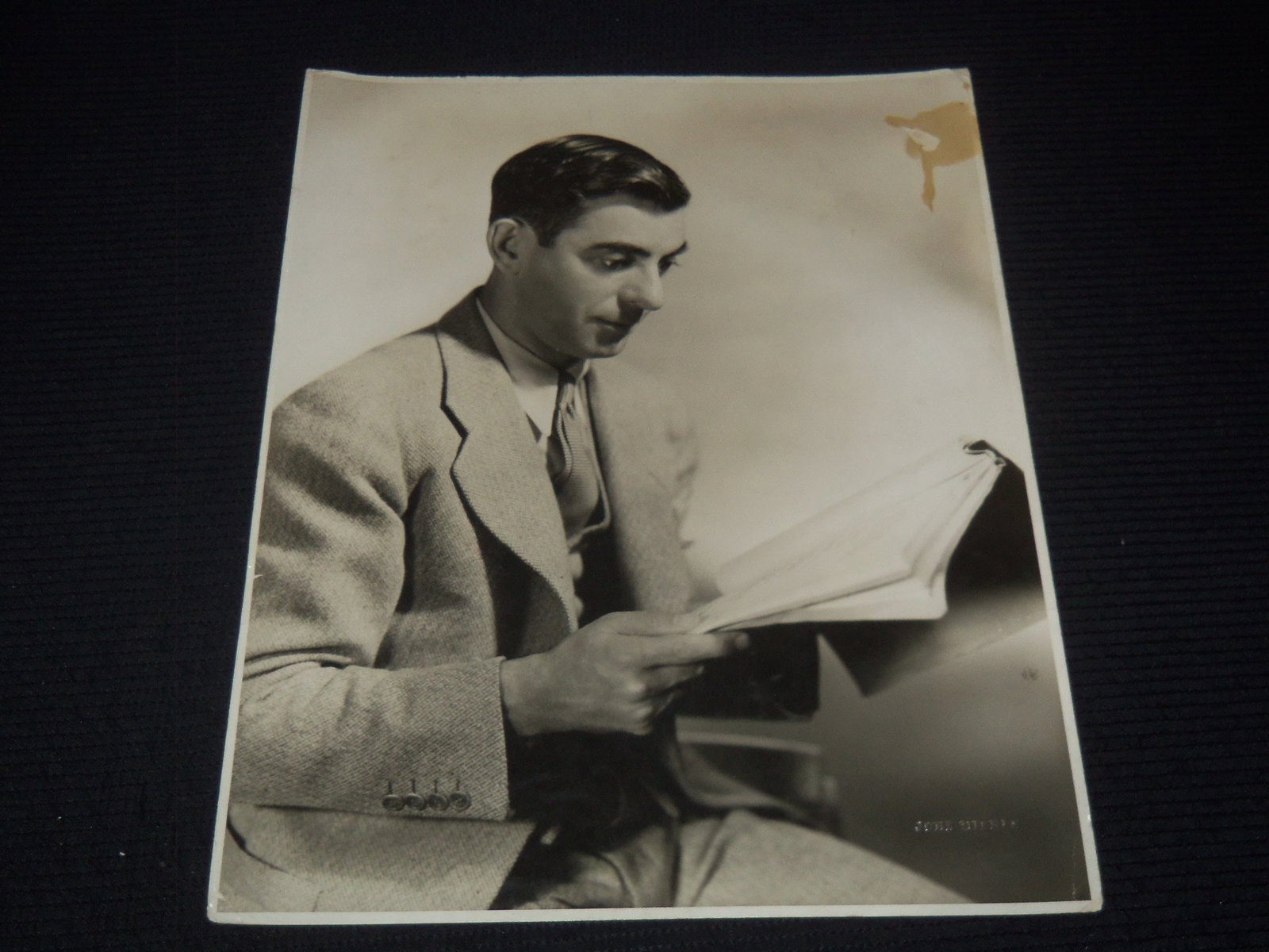 1931 PALMY DAYS - EDDIE CANTOR PUBLICITY PHOTO - 10 3/4x13 3/4: This is an original publicity photo of Eddie Cantor in "Palmy Days" from 1931.