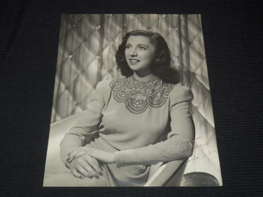 BRENDA FORBES INSCRIBED PHOTO - 10 1/2x 13 1/2
