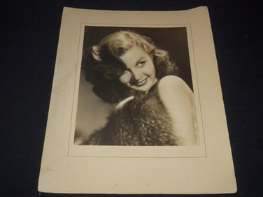 1940'S SUSAN HAYWARD MOUNTED PHOTO