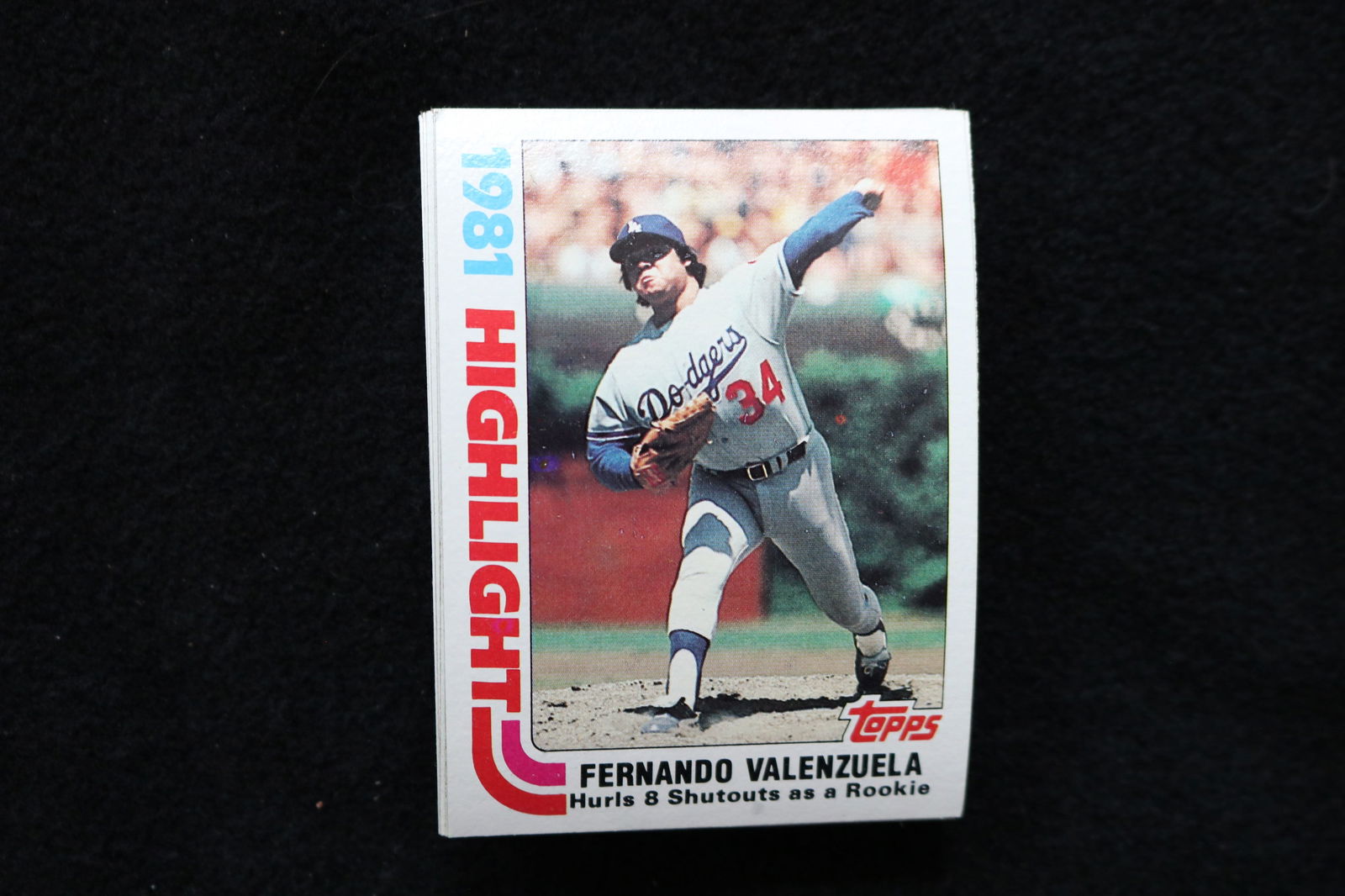 FERNANDO VALENZUELA HIGHLIGHT 1982 TOPPS BASEBALL CARDS- #6- NEAR MINT TO MINT CONDITION-LOT OF 20: This is a lot of 20 1982 Fernando Valenzuela 1981 Highlight Topps, card number 6, baseball cards. The cards are in near mint to mint condition.