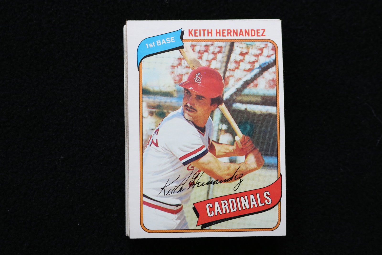 KEITH HERNANDEZ 1980 TOPPS BASEBALL CARDS - #321 - NEAR MINT TO MINT CONDITION - LOT OF 26: This is a lot of 26 Keith Hernandez 1980 Topps, card number 321, baseball cards. The cards are in near mint to mint condition.