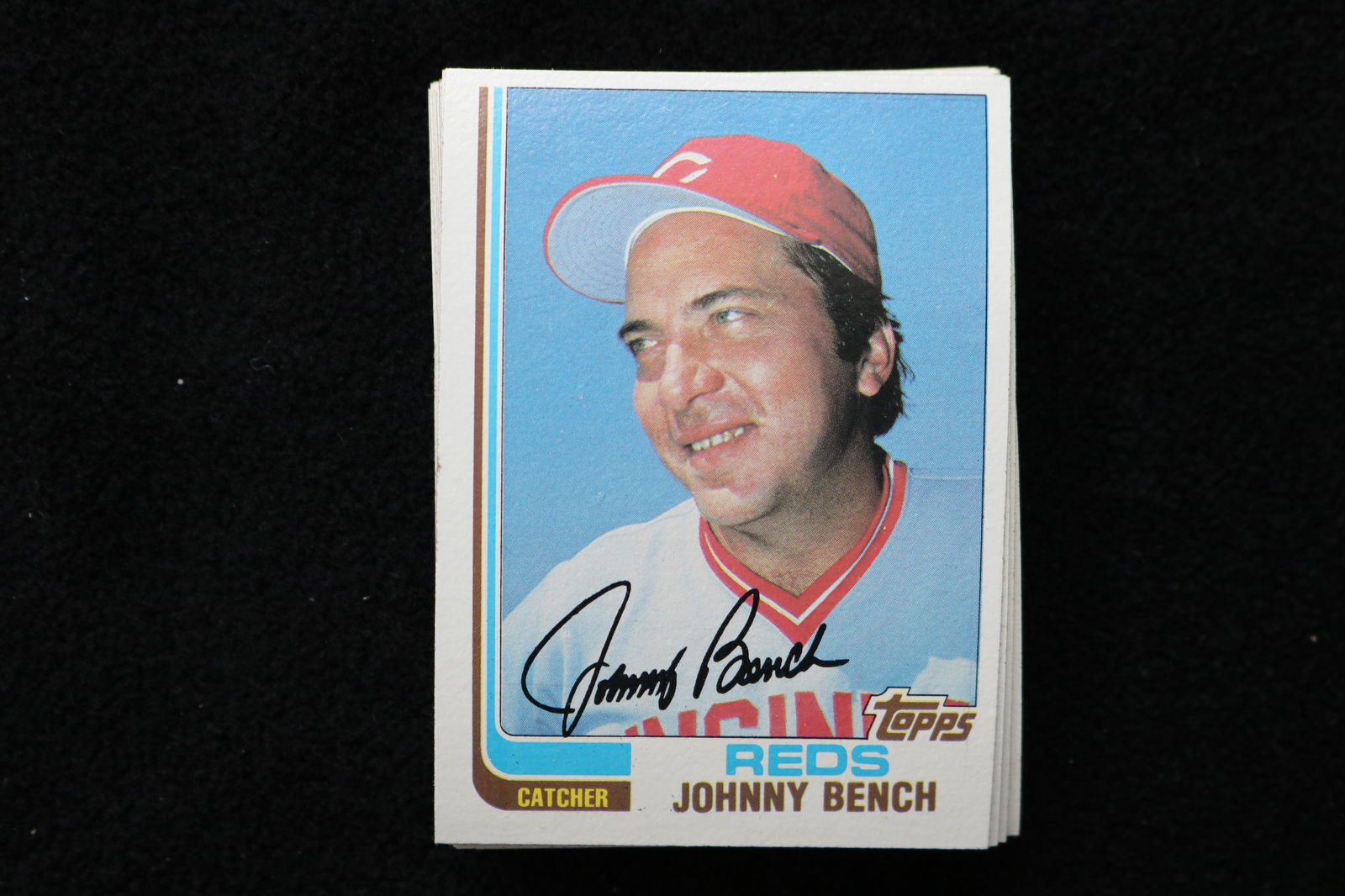1982 JOHNYY BENCH TOPPS BASEBALL CARDS - #400 - NEAR MINT TO MINT CONDITION - LOT OF 26 (1 of 4)