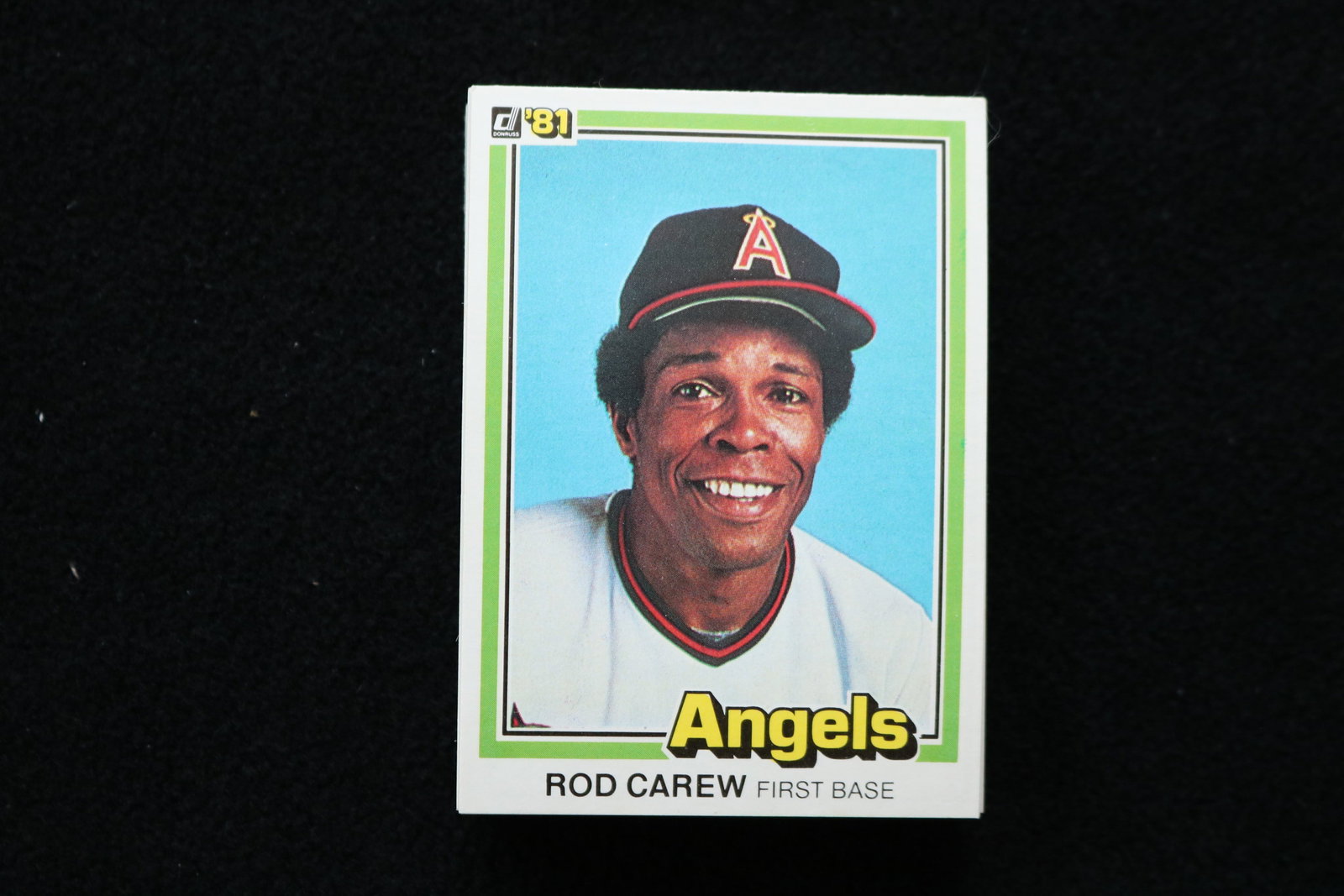 1981 ROD CAREW DONRUSS BASEBALL CARDS - #169 - NEAR MINT TO MINT CONDITION - LOT OF 48: This is a lot of 48 Rod Carew 1981 Donruss, card number 169, baseball cards. The cards are in near mint to mint condition.
