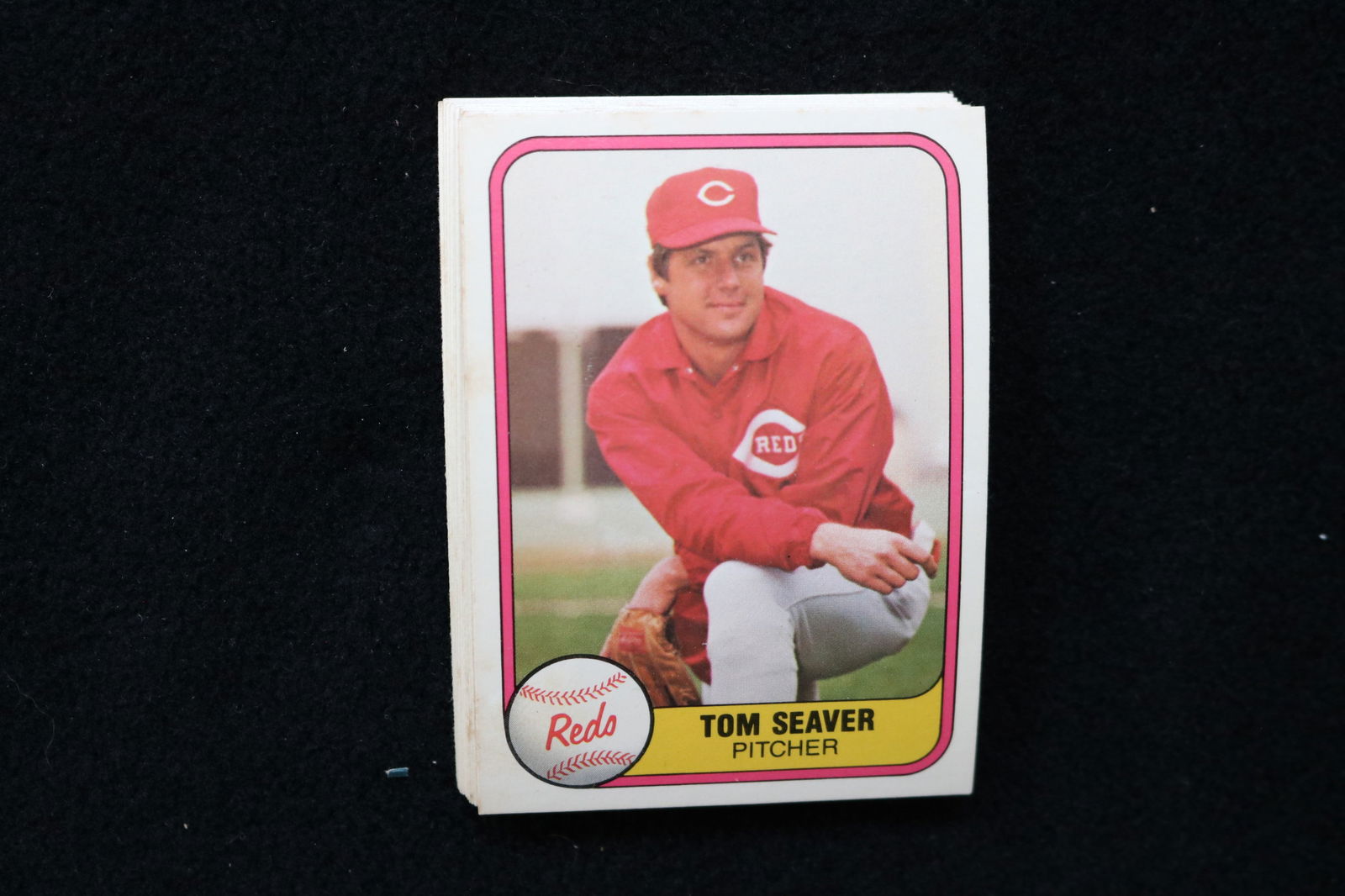 TOM SEAVER 1981 FLEER BASEBALL CARDS - CARD #200 - NEAR MINT TO MINT CONDITION - LOT OF 15 (1 of 4)