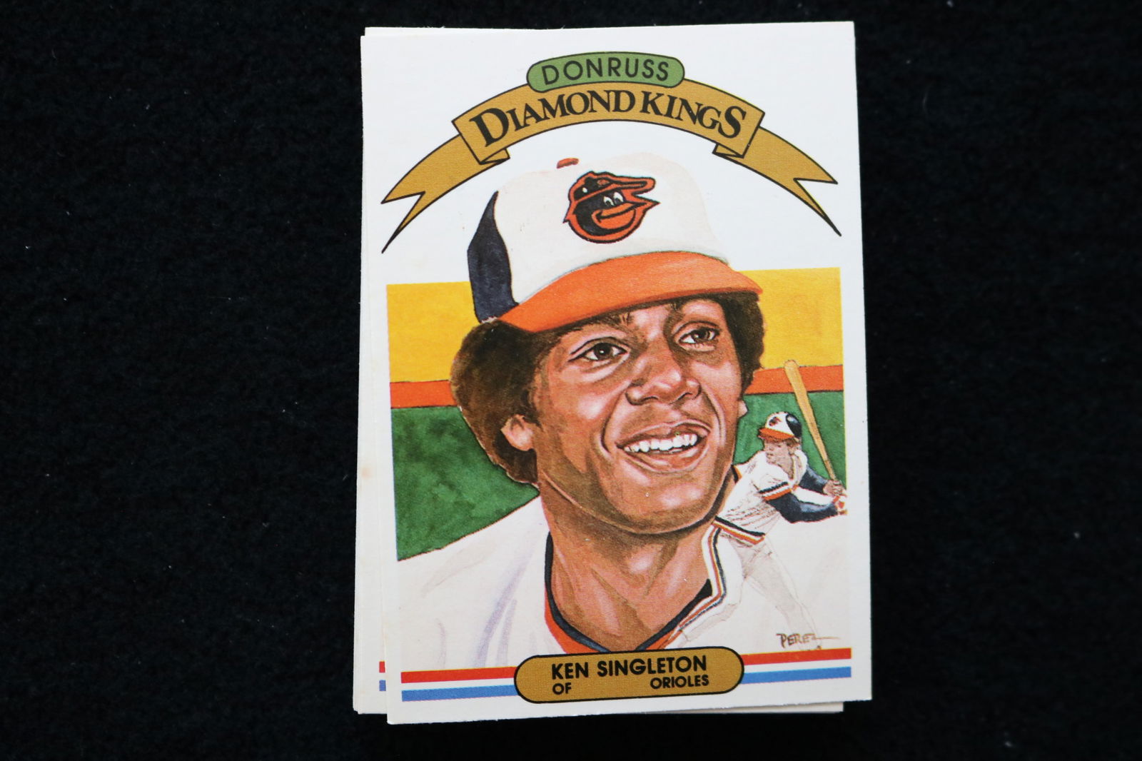 KEN SINGLETON 1982 DONRUSS DIAMOND KINGS BASEBALL CARDS-#24- NEAR MINT TO MINT CONDITION - LOT OF 30: This is a lot of 30 Ken Singleton 1982 Donruss Diamond Kings, card number 24, baseball cards. The cards are in near mint to mint condition.