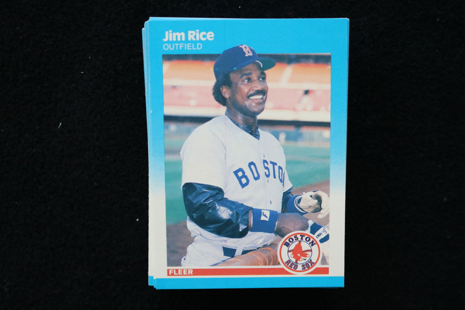 JIM RICE 1987 FLEER BASEBALL CARDS - CARD #41 - NEAR MINT TO MINT CONDITION - LOT OF 59: This is a lot of 59 Jim Rice 1987 Fleer, card number 41, baseball cards. The cards are in near mint to mint condition.