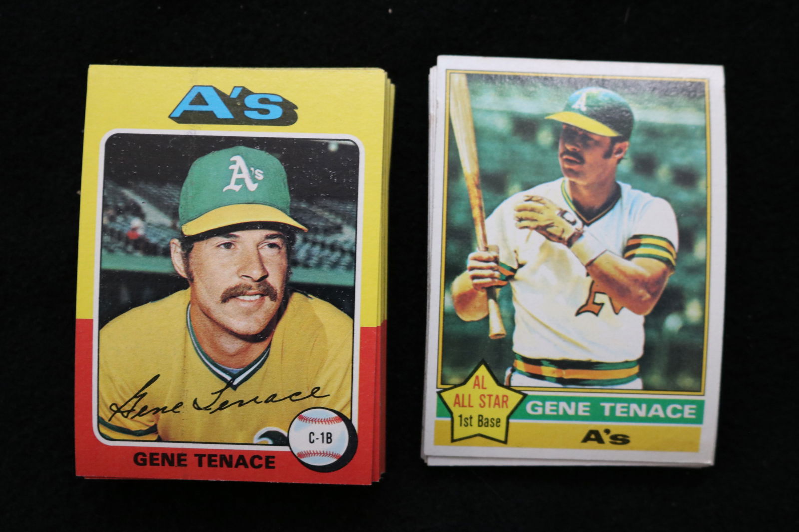 GENE TENACE 1985-1986 TOPPS BASEBALL CARDS- CARD #S535/165 - NEAR MINT TO MINT CONDITION - LOT OF 41: This is a lot of 41 Gene Tenace 1985 and 1986 Topps, card numbers 535 and 165, baseball cards. There are 31 cards from 1985 and 10 cards from 1986. The cards are in near mint to mint condition.