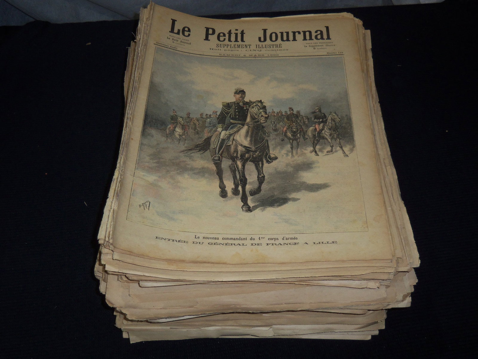 1890'S-1900'S LE PETIT JOURNAL SUPPLEMENT ILLUSTRE MAGAZINES HUGE LOT OF 400+: This is a HUGE 7" stack of over 400 issues of Le Petit Journal Supplement Illustre magazine from the 1890's-1900's. These feature great illustrated front & back covers. The text is in French.