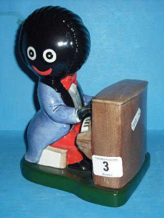 3: Carltonware Large Golly Band Figure The Piano Player