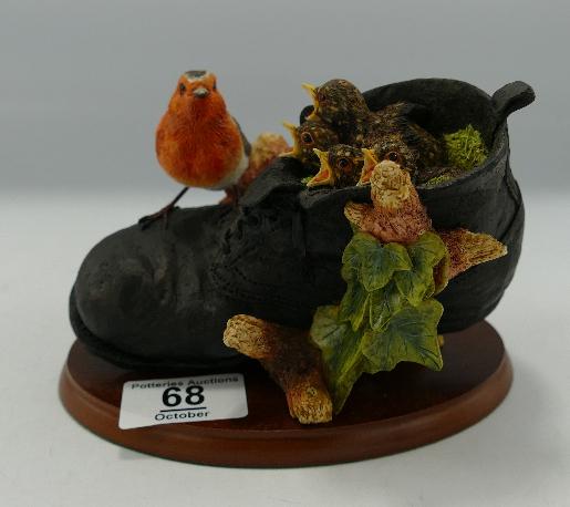 Border Fine Arts Boxed Figure Robin Chicks in Boot: Border Fine Arts Boxed Figure Robin Chicks in Boot RB45: