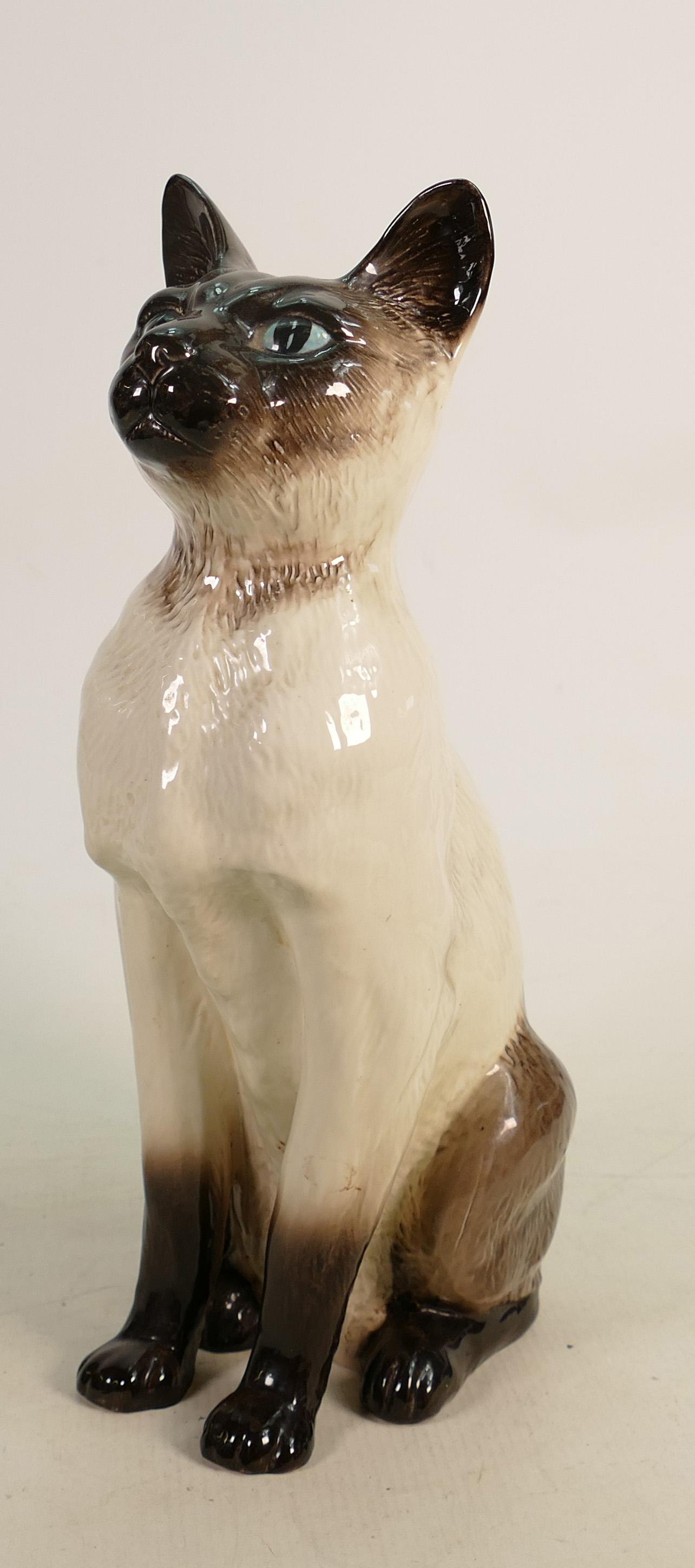 Beswick large fireside model of Siamese Cat 2139 : (1 of 1)
