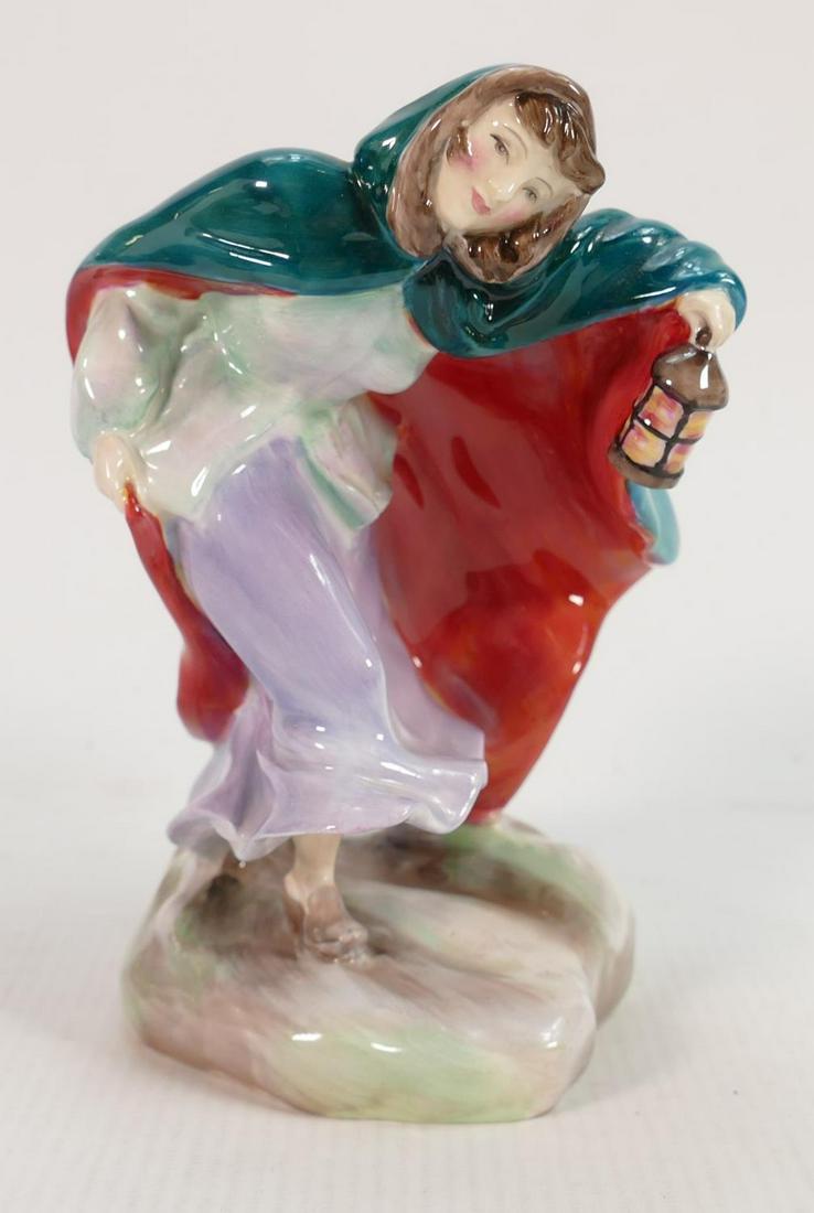 Royal Doulton figure Winter HN2088 from the four seasons collection. (1 of 1)