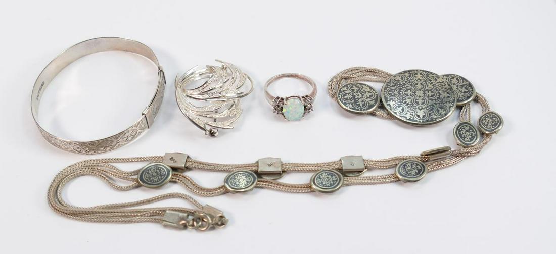 Selection of silver jewellery: Niello ware .800 silver necklet, Opal mounted ring, silver brooch & (1 of 1)