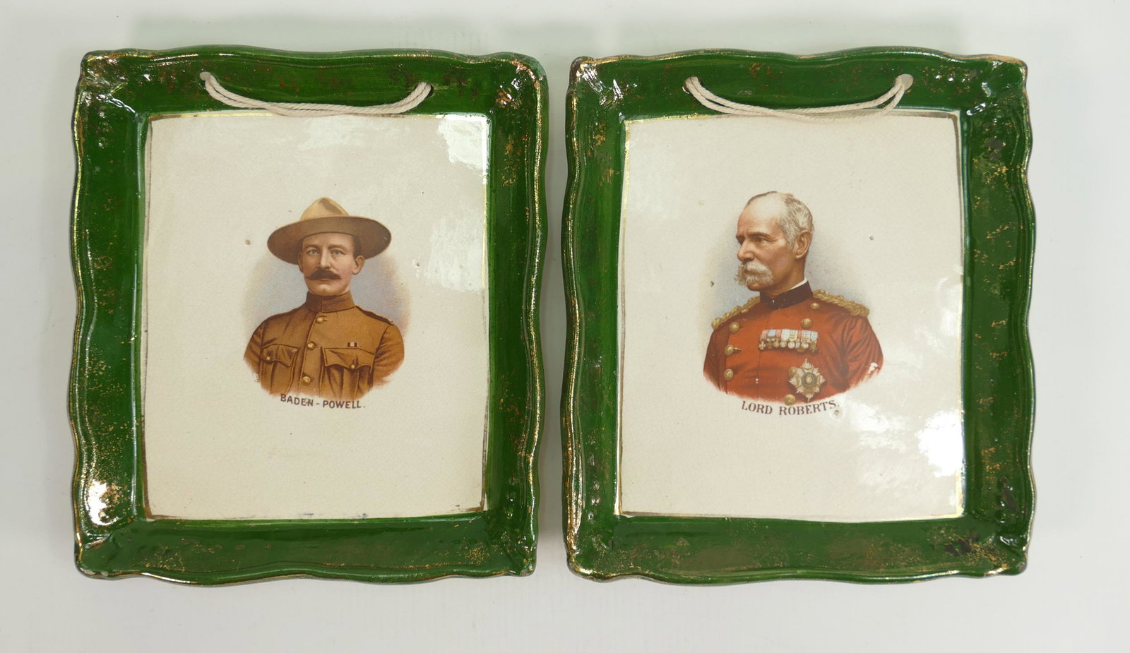 Pair Victorian / Edwardian Military Plaques depicting Lord Roberts & Baden Powell. Both 22x19cm: Pair Victorian / Edwardian Military Plaques depicting Lord Roberts & Baden Powell. Both 22x19cm