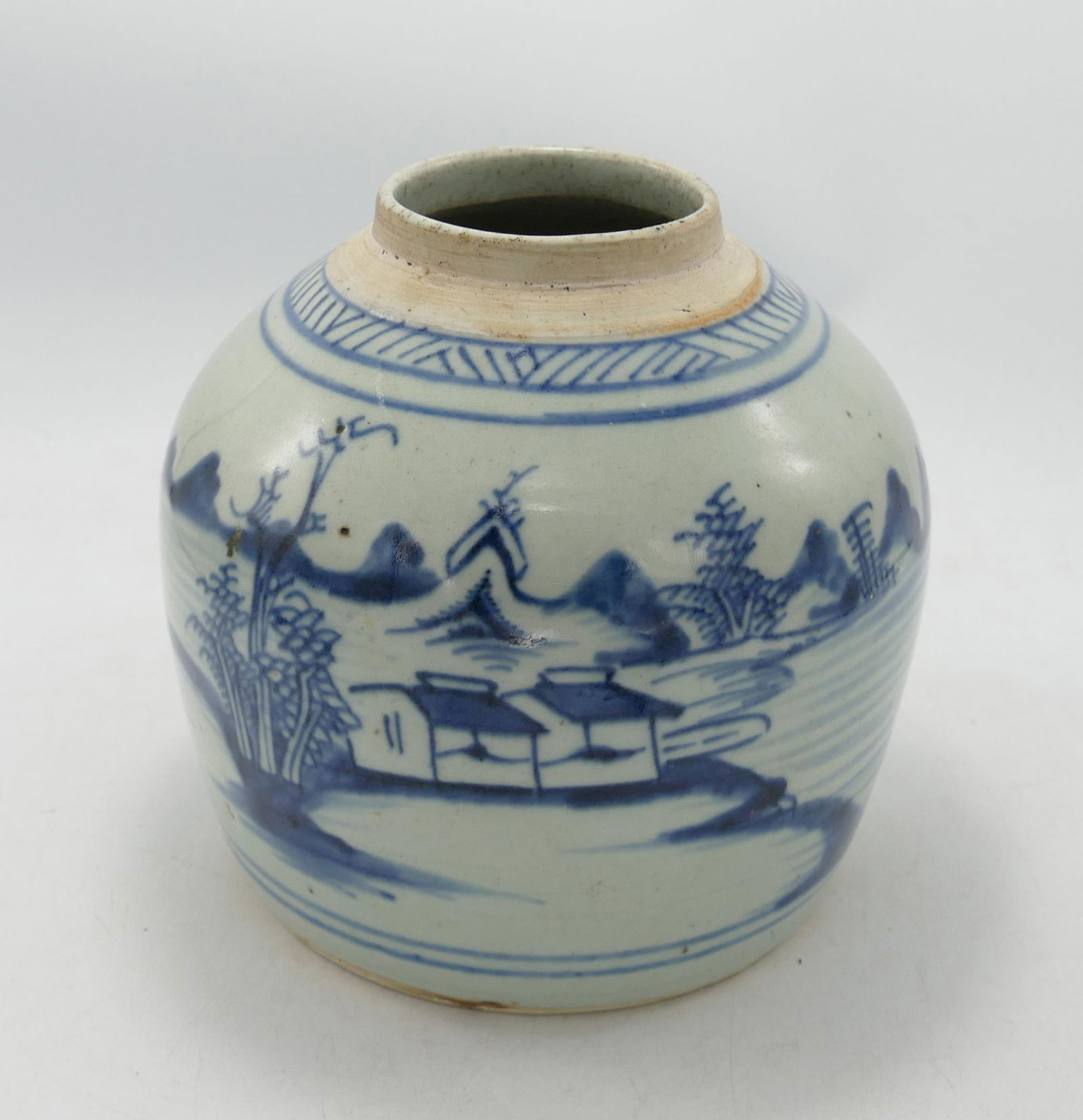 19th Century Chinese Blue & White Pot decorated with landscape, height 17cm (1 of 1)