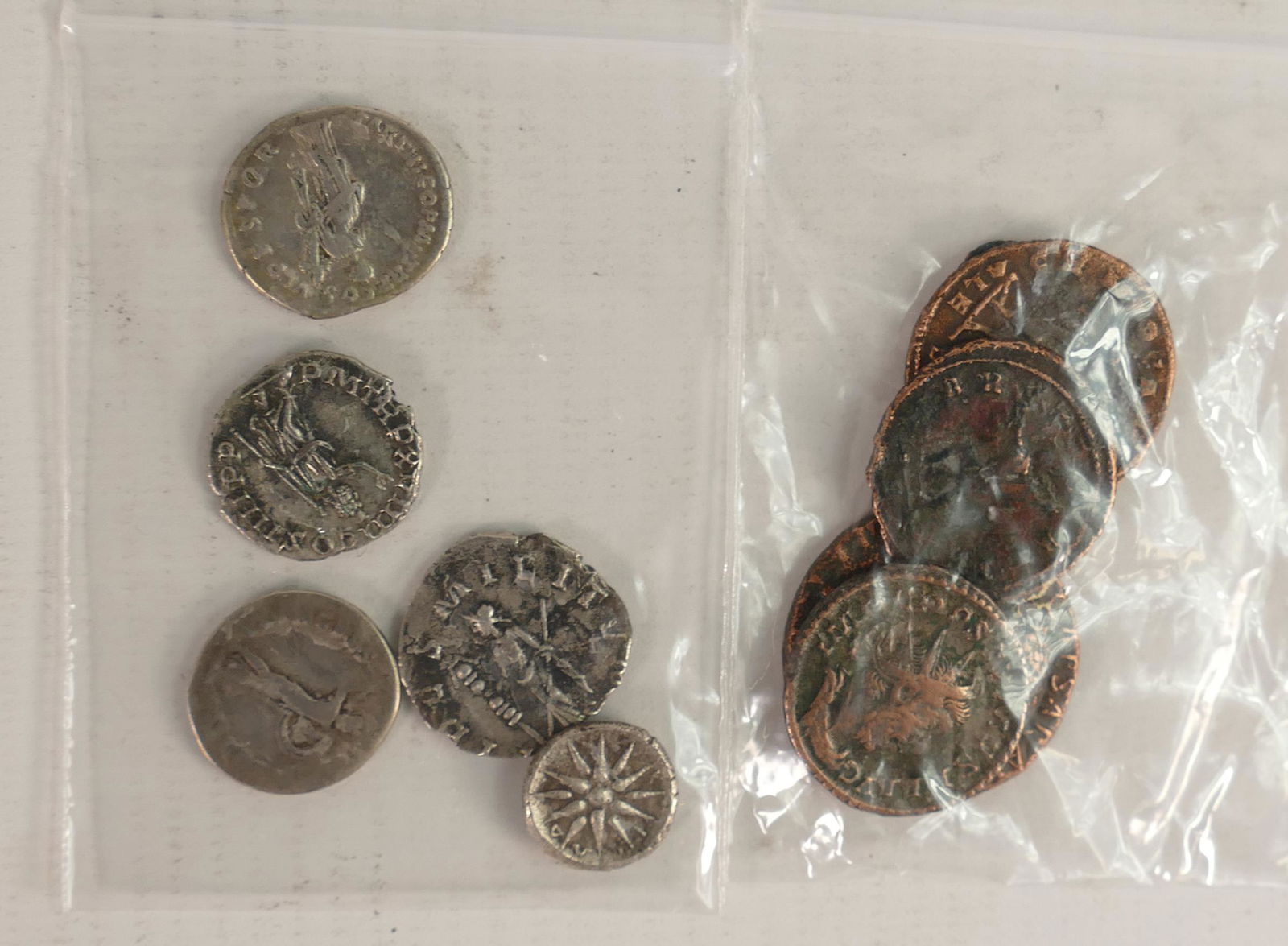 Roman coins - 5 x silver & 5 x base metal ancient unidentified coins. (1 of 1)