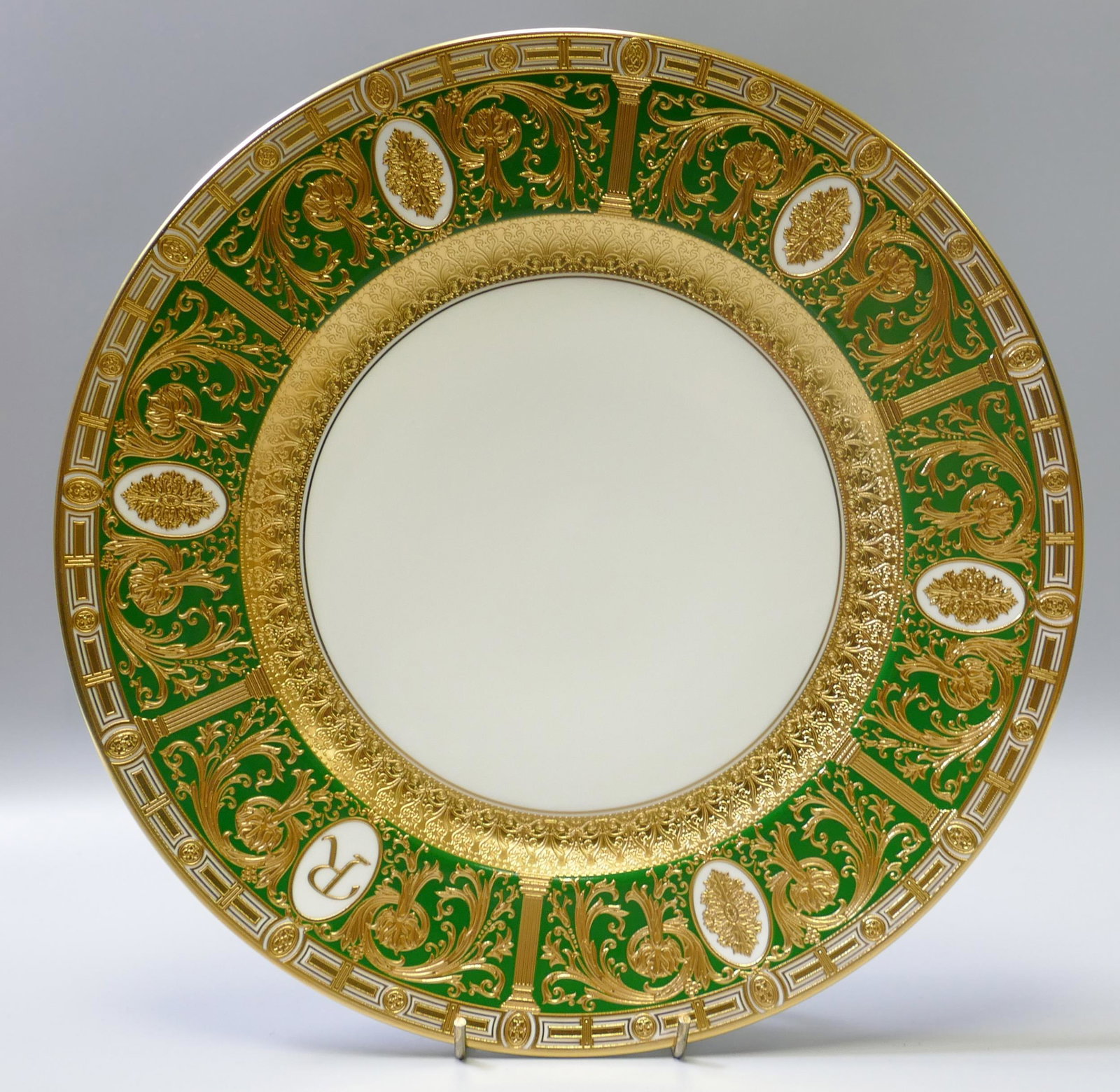 De Lamerie Fine Bone China heavily gilded patterned cabinet plate special commission for the Rout: De Lamerie Fine Bone China heavily gilded patterned cabinet plate special commission for the Rout Family, a specially made high end quality item, made in England, diameter 27cm.