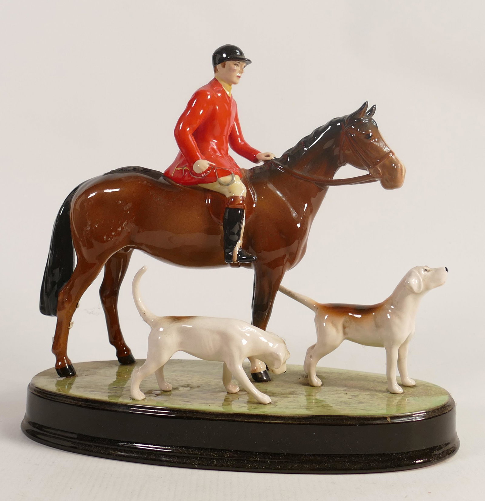 Beswick Hunting scene Tableau. Huntsman and two fox hounds: Beswick Hunting scene Tableau. Huntsman and two fox hounds