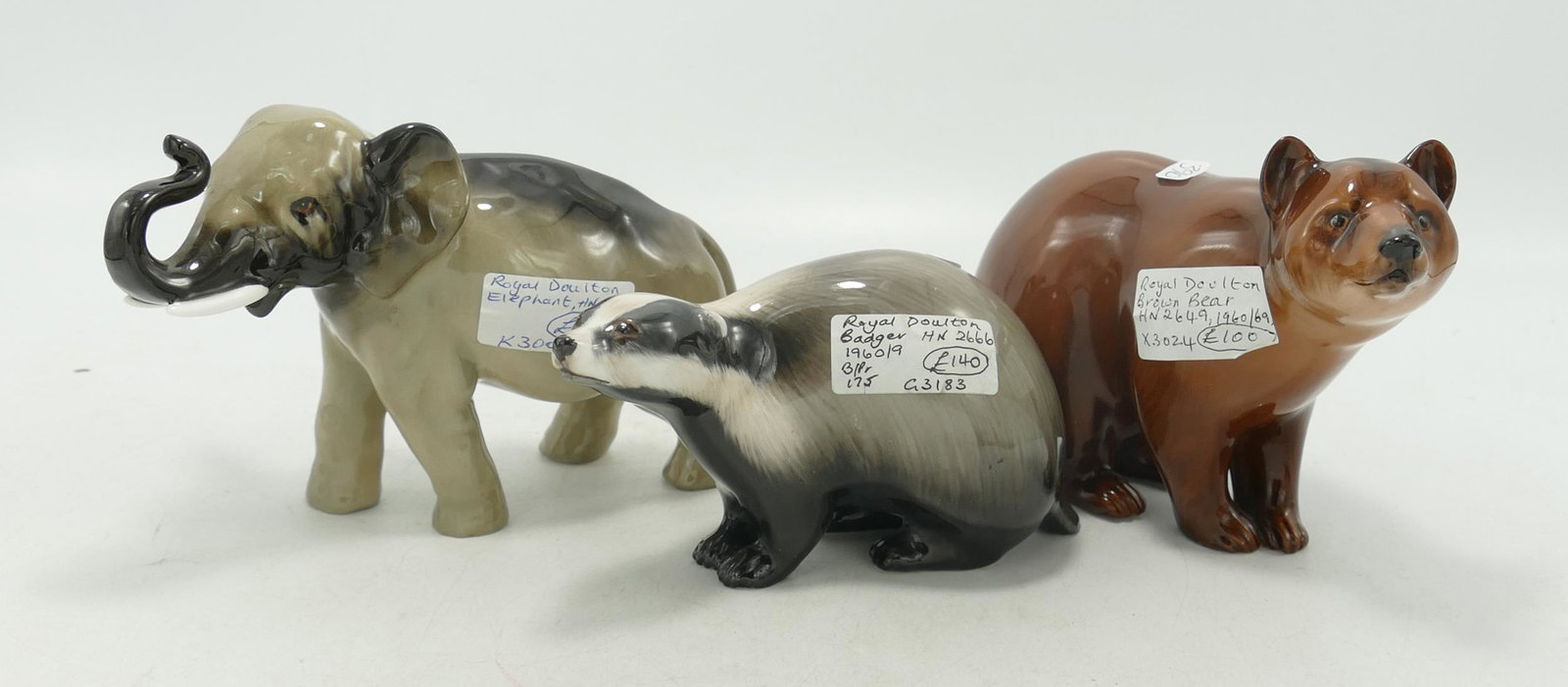 Royal Doulton Animals to include Elephant Hn2644, Brown Bear Hn2649 & Badger Hn2666(3): Royal Doulton Animals to include Elephant Hn2644, Brown Bear Hn2649 & Badger Hn2666(3)