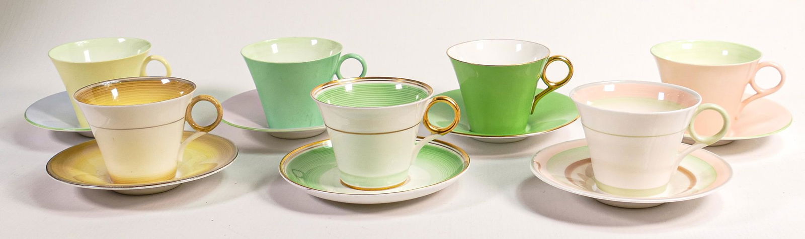 Shelley Regent shape tea cups & saucers x 6. Pattern No.s 12324, 12875, 12626, 12139/4, 12075/F, (1 of 3)