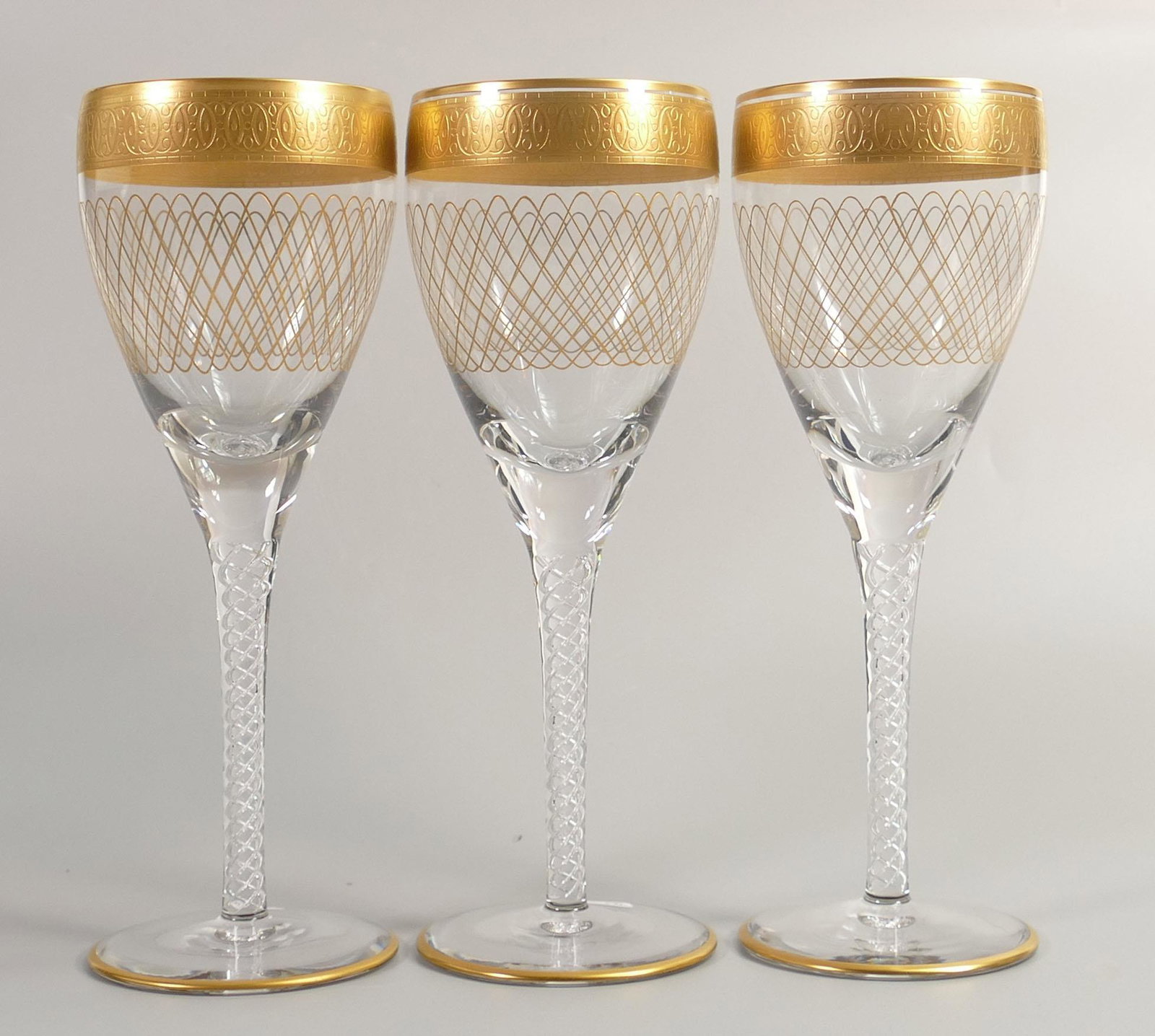 De Lamerie Fine Bone China heavily gilded Glass Crystal The Twist Patterned Tall Wine Glasses ,: De Lamerie Fine Bone China heavily gilded Glass Crystal The Twist Patterned Tall Wine Glasses , specially made high end quality item, Made in England, height 23cm(3)