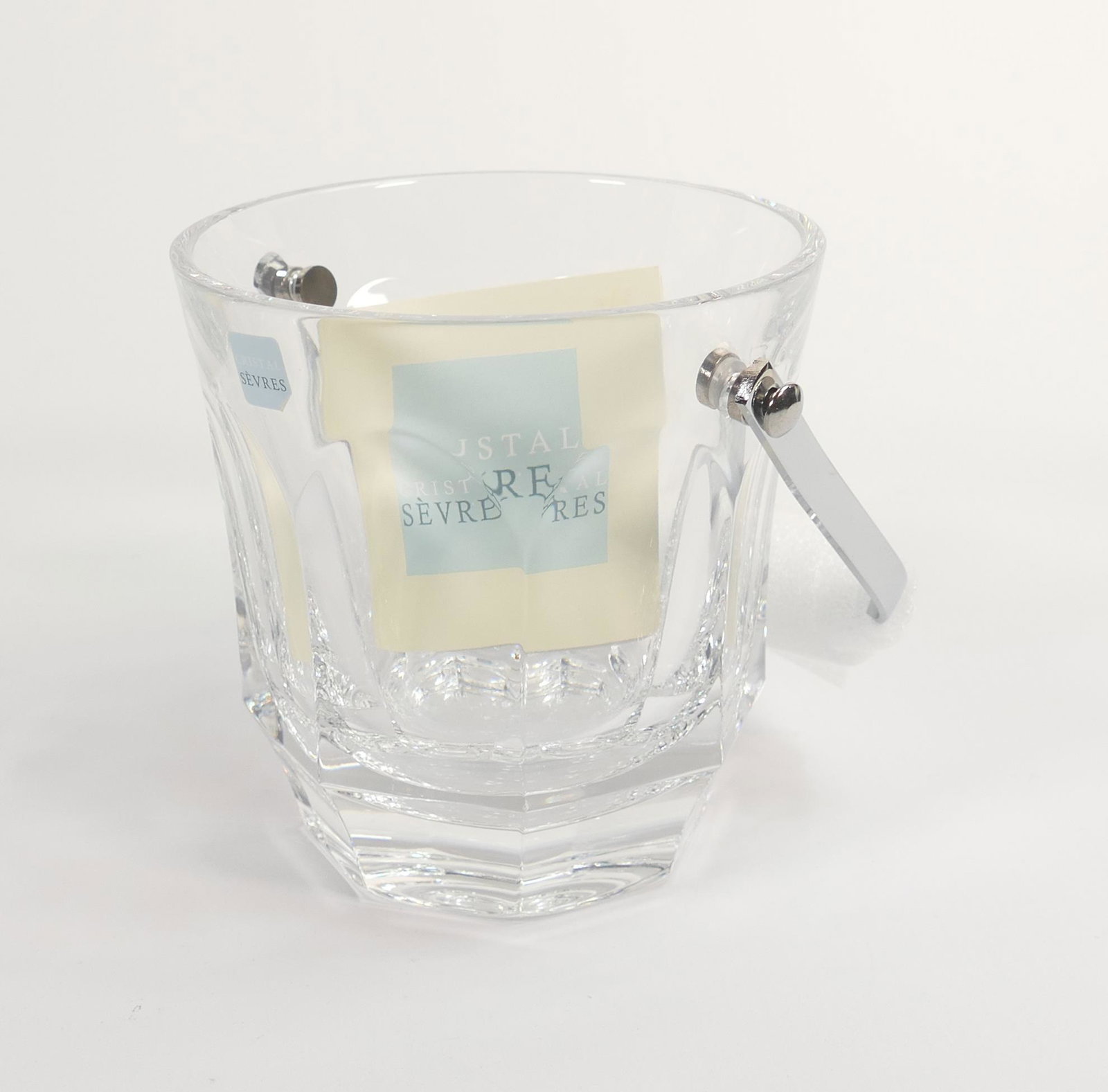 Boxed Serves for De Lamerie Fine Bone China heavy Undecorated Glass Crystal Ice Bucket: Boxed Serves for De Lamerie Fine Bone China heavy Undecorated Glass Crystal Ice Bucket
