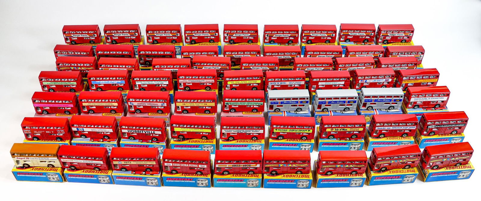 A collection of boxed Matchbox 1-75 series toy cars & vehicles to include 17 London Bus (62) (8 with (1 of 4)