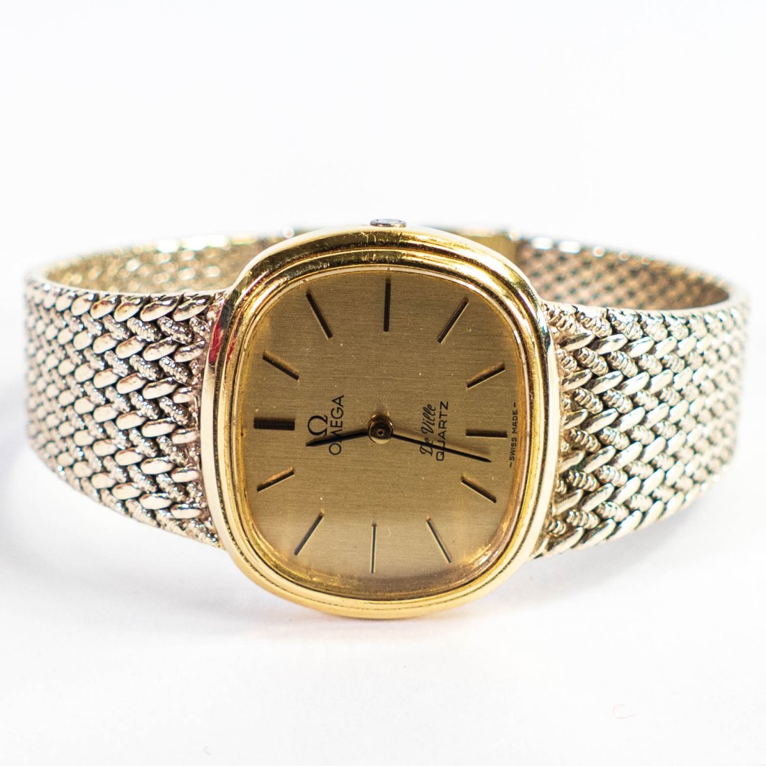 Omega de Ville ladies dress watch, matching the previous lot, quartz movement with hallmarked silver: Omega de Ville ladies dress watch, matching the previous lot, quartz movement with hallmarked silver bracelet, boxed with guarantee and paperwork.