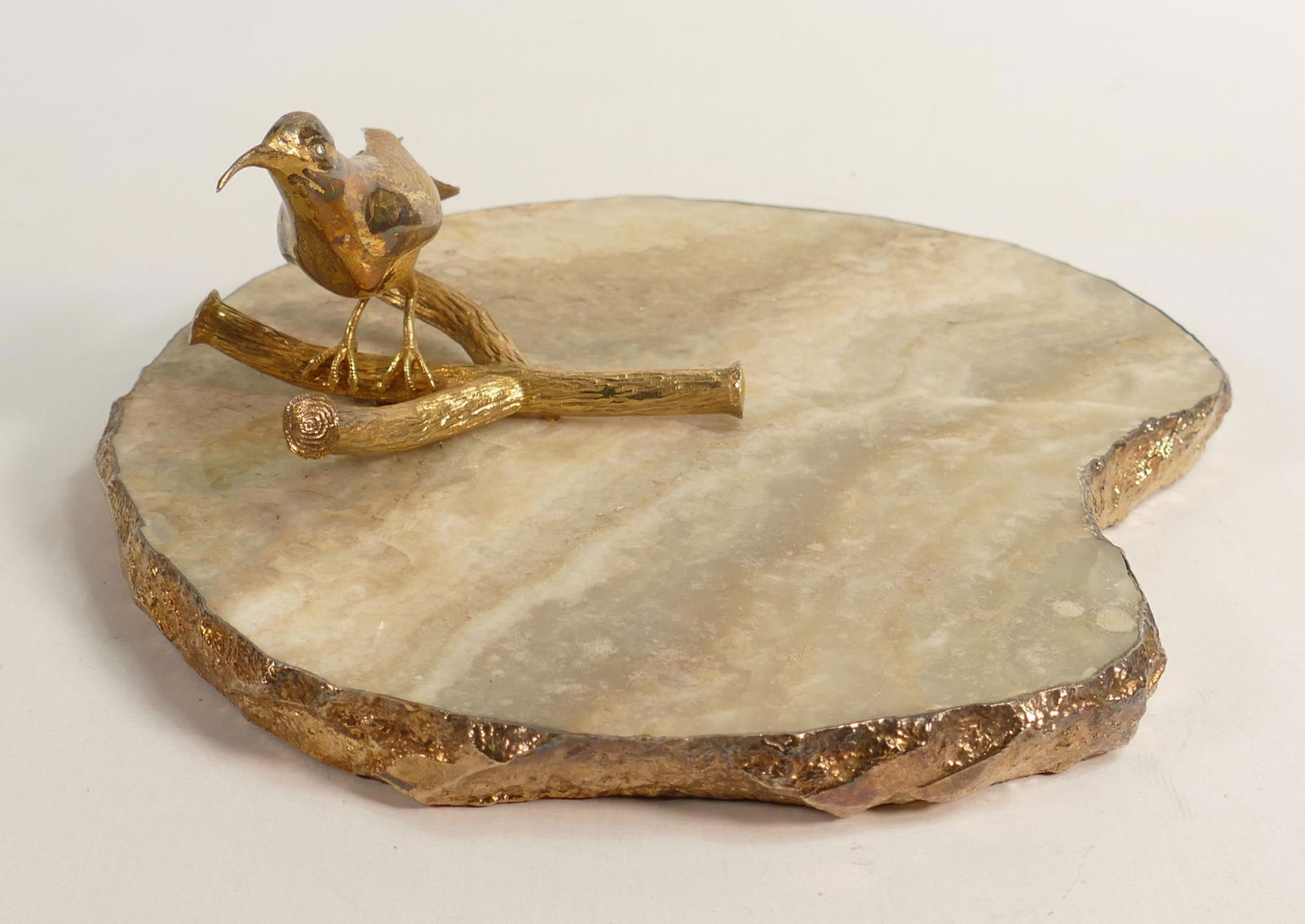 De Lamerie Fine marble & gilt metal cheese dish with Bee Eater decoration, in presentation bag, (1 of 2)