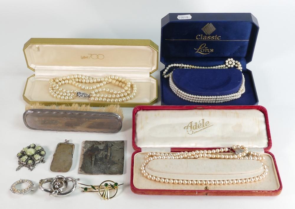 Collection of Ladies vintage costume jewellery including Lotus classic Pearl sets, etc: Collection of Ladies vintage costume jewellery including Lotus classic Pearl sets, etc