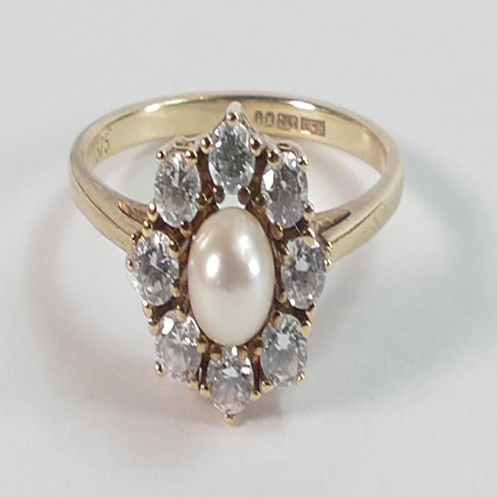 9ct gold dress ring set with pearl and white stones, 2.3g. (1 of 2)