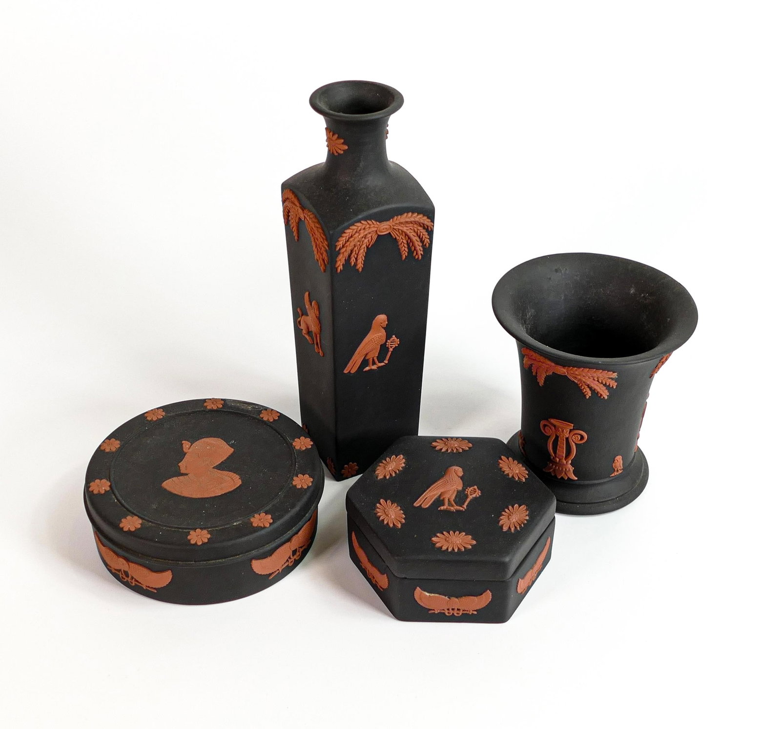 A collection of Wedgwood black Basalt & terracotta Egyptian design small items. (4): A collection of Wedgwood black Basalt & terracotta Egyptian design small items. (4)