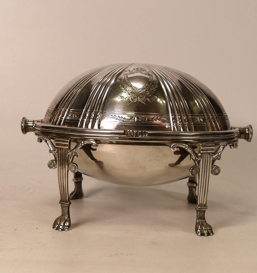 Walker & Hall Silver Plated Butter dish, length 19cm (1 of 1)