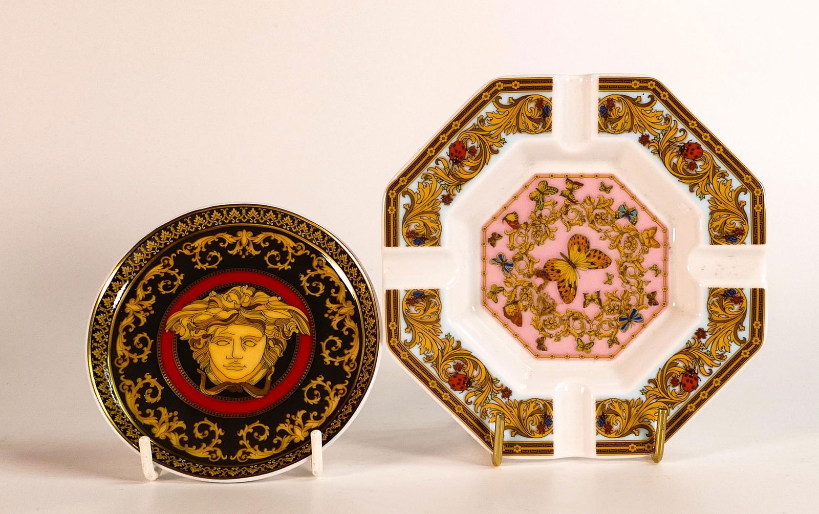 Boxed Rosenthal Versace Medusa pin dish together with Versace Le Jardin ash tray (2) (1 of 1)