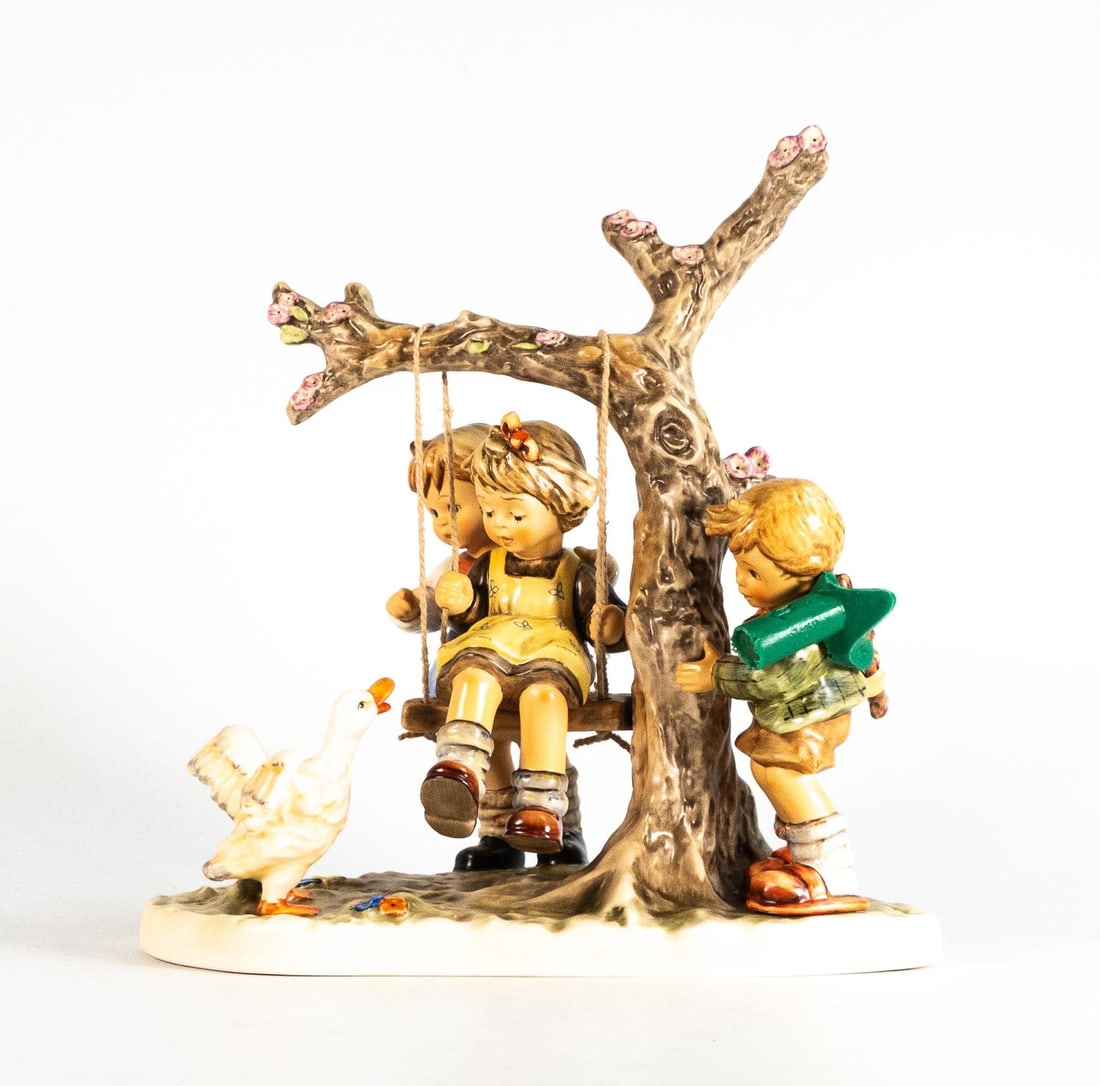 Hummel Can I Play, Moments in Time collection, with the original box and certificate. Height 23cm (1 of 2)