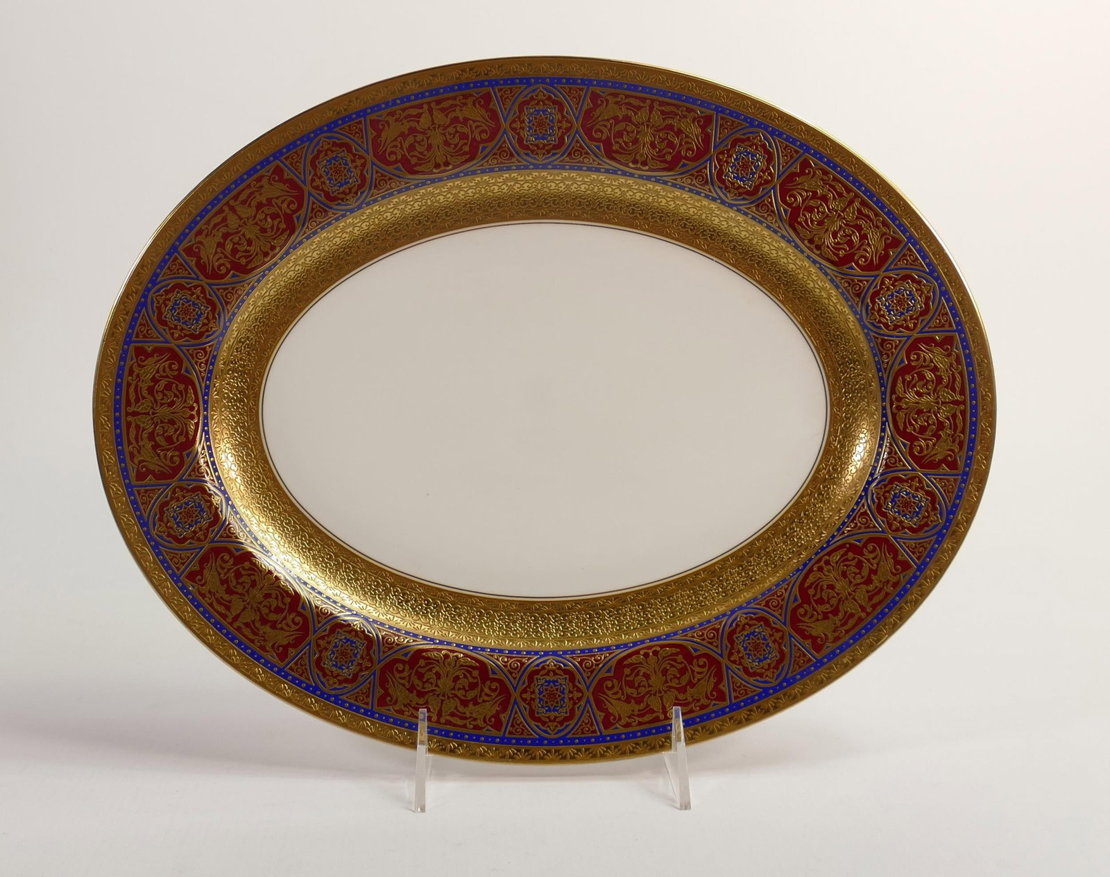 De Lamerie Fine Bone China deep red & dark blue Samarkand pattern oval platter, specially made high: De Lamerie Fine Bone China deep red & dark blue Samarkand pattern oval platter, specially made high end quality items, diameter 34cm