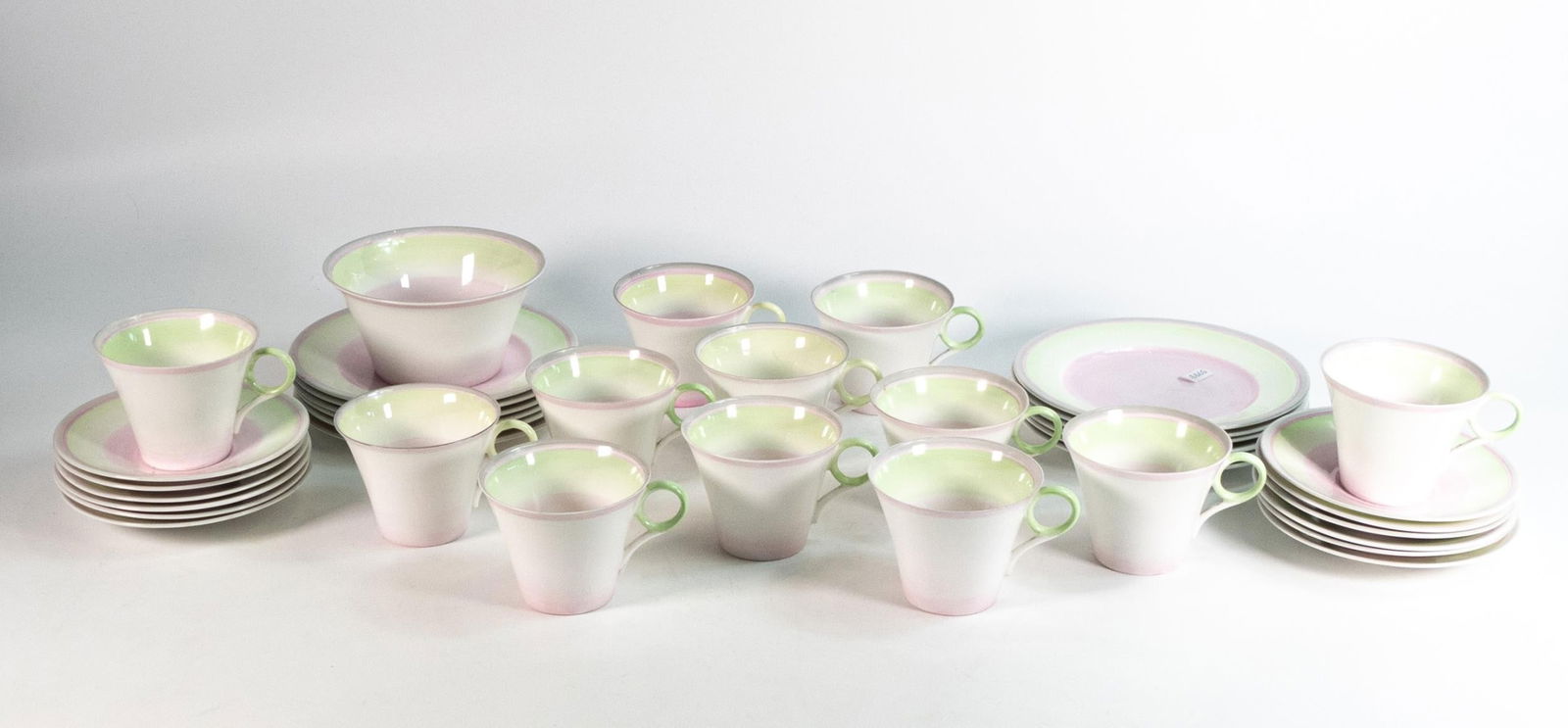 Shelley part tea set in the Regent shape to include 12076 - 12 cups, saucers, side plates and sugar (1 of 2)